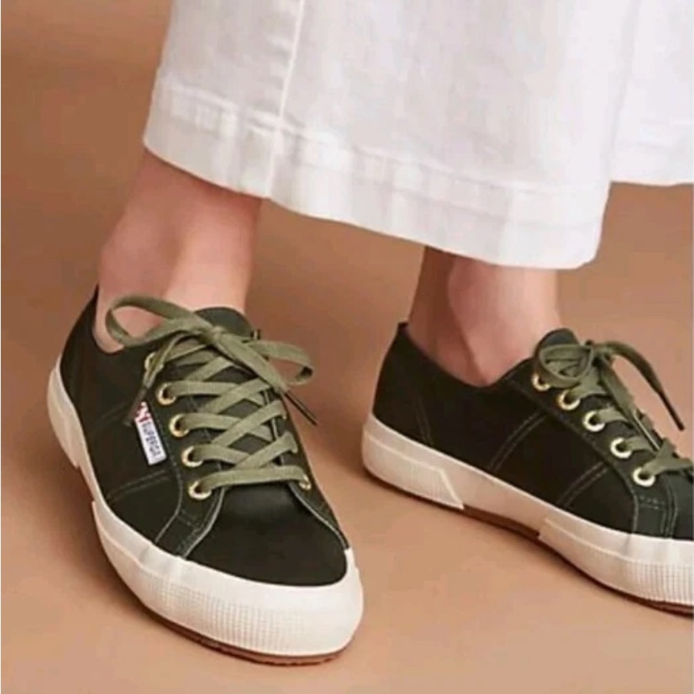 Superga green satin sneakers, sz 8